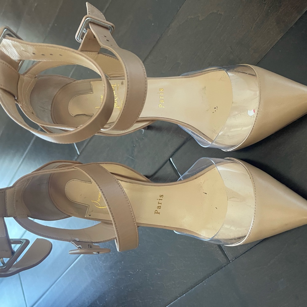 Christian Louboutin 38 1/2 heels 👠